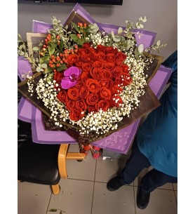 41 GÜL SÖZ BUKETİ